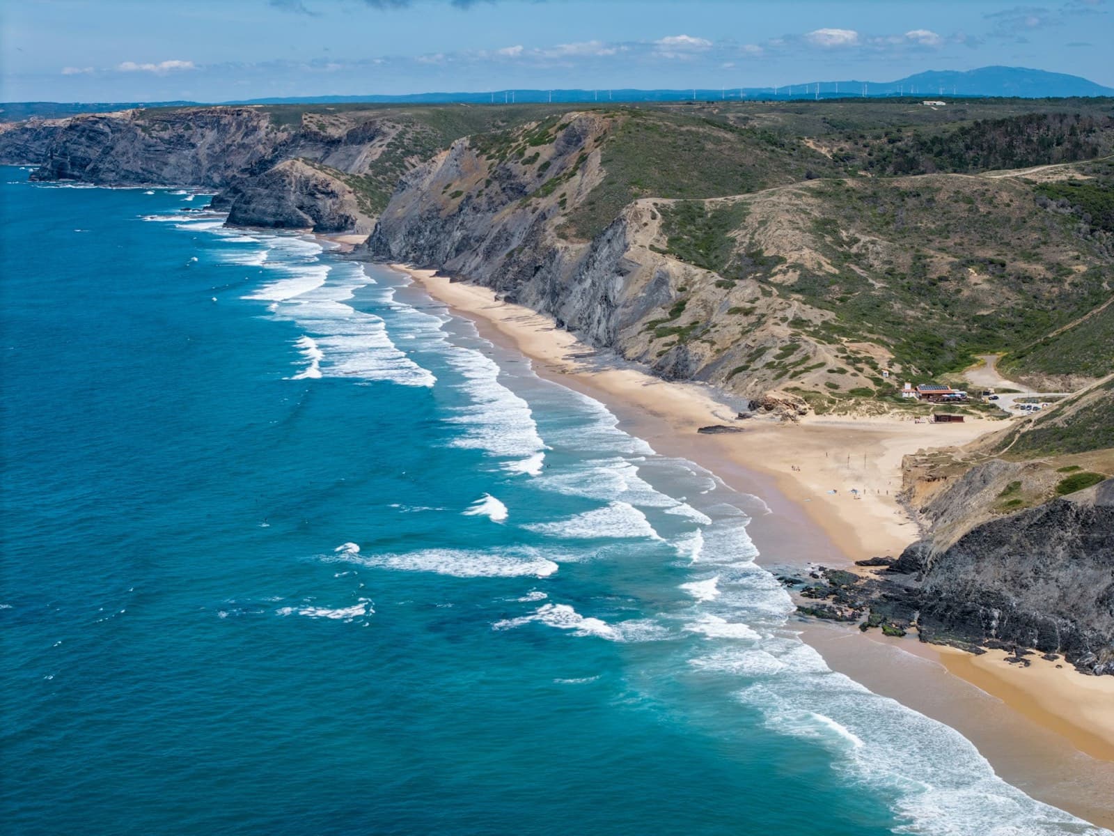 The beach in Praia do Castelejo